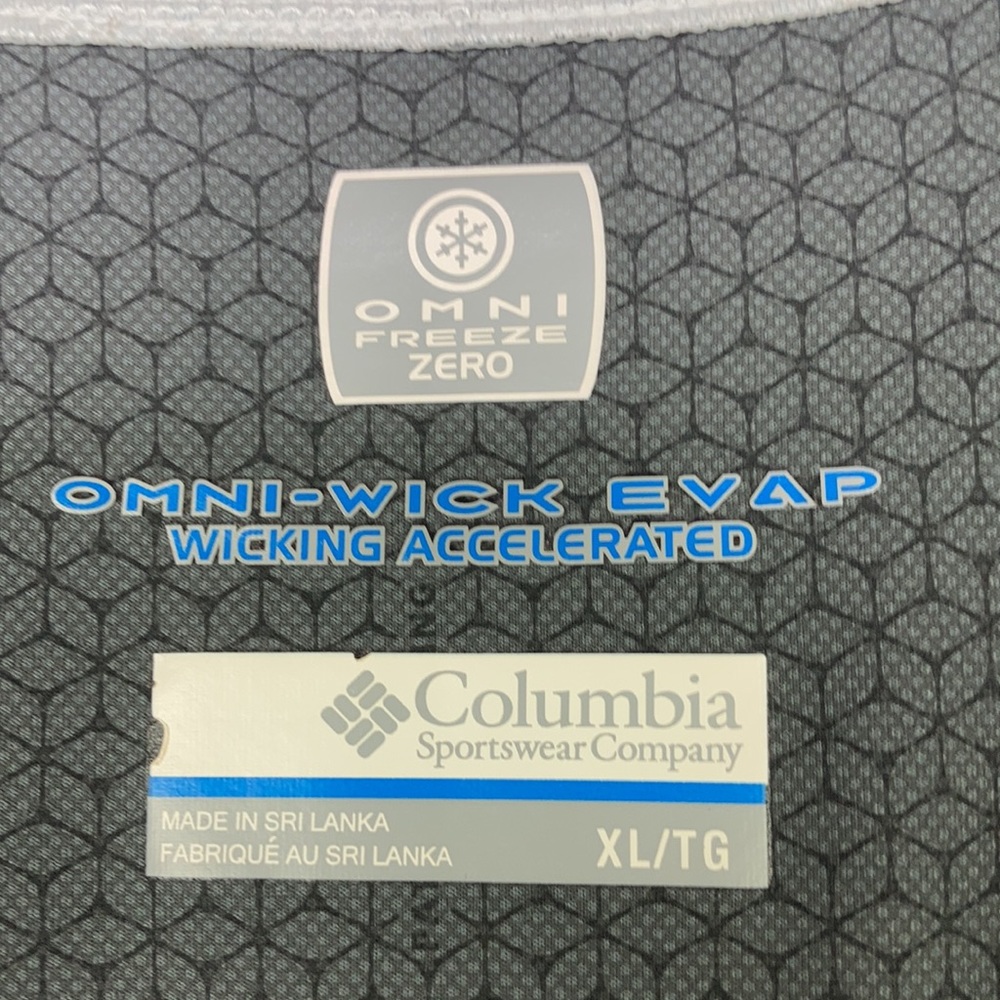 Columbia Men's XL Breathable Sweat Activated Cooling Shirt - Picture 3 of 9